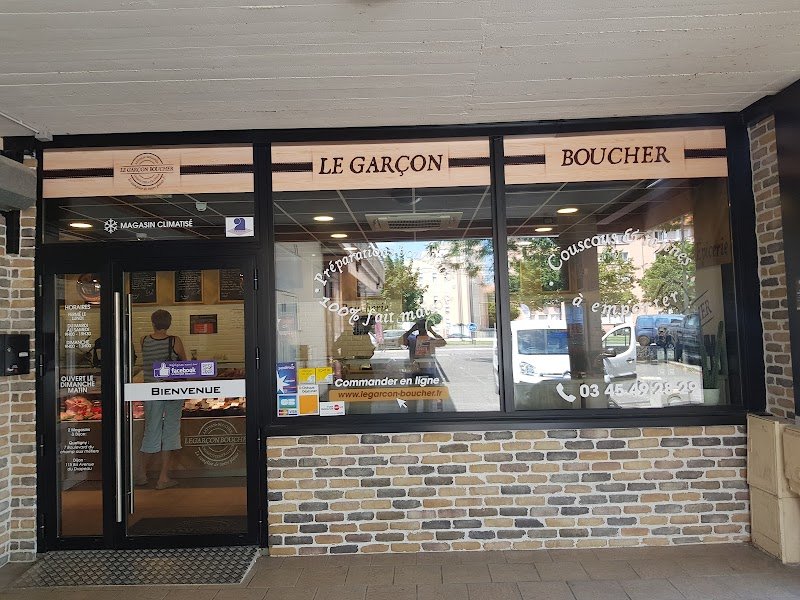 Le Garçon Boucher Drapeau
